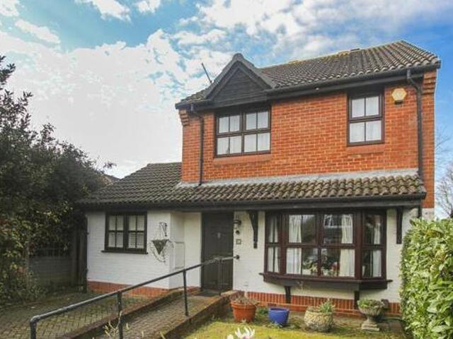 House for sale in Lower Halliford, Surrey