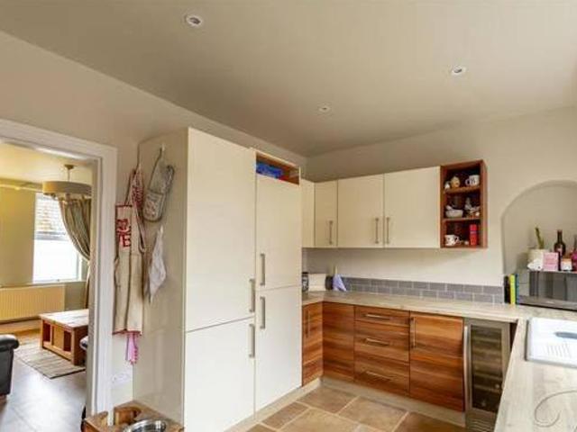 House for sale in East Midlands