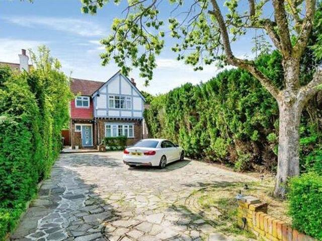 House for sale in Upchurch, Gillingham