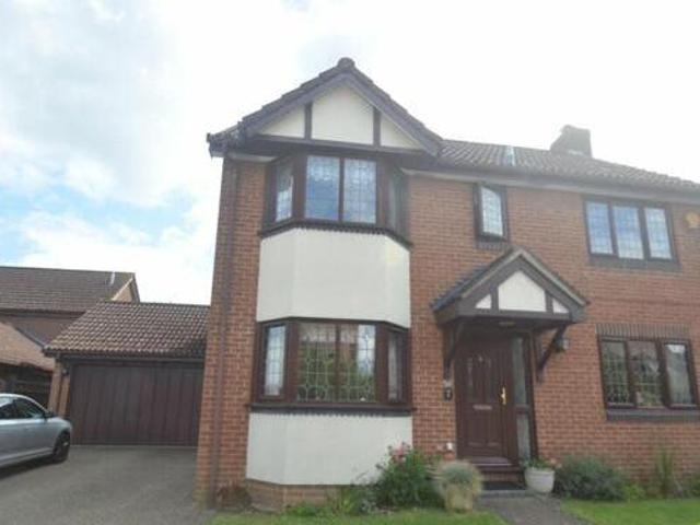 House for sale in Upchurch, Gillingham