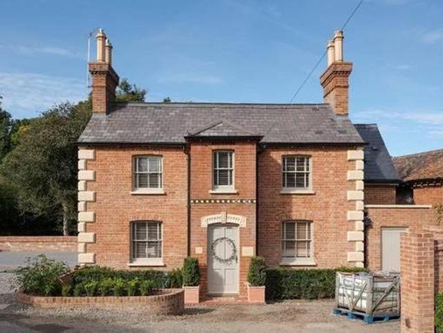 House for sale in City of London, Greater London