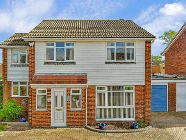 House for sale in Eden Village, Oad Street