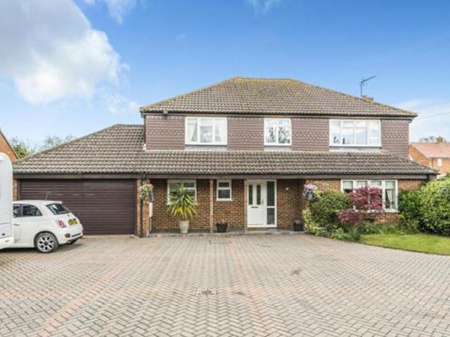 House for sale in Oad Street, Kent