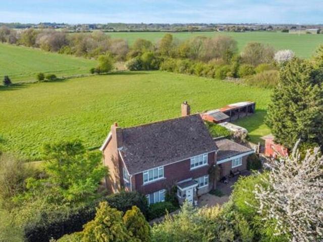 House for sale in Oad Street, Kent