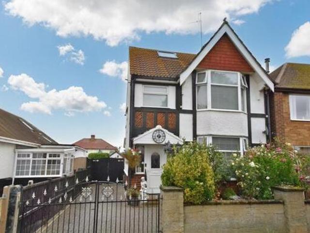 House for sale in Winthorpe, Belleau