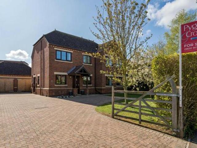House for sale in Brayford, Lincolnshire