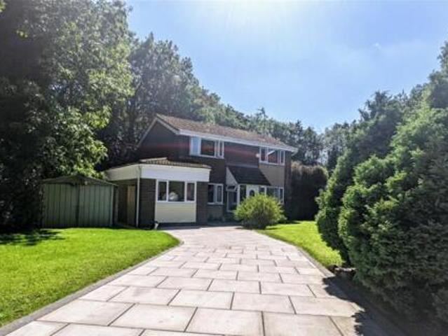 House for sale in Elmer's Green, Roby Mill