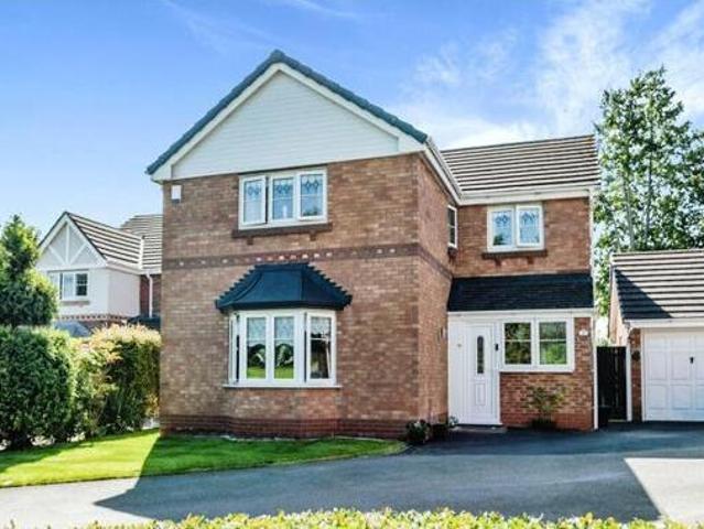 House for sale in Tanhouse, Roby Mill