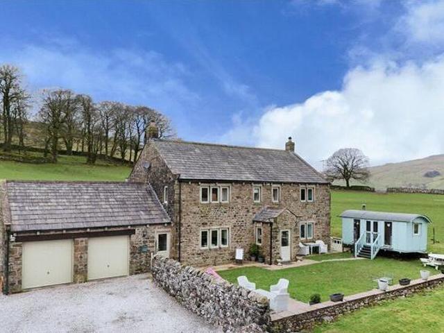 House for sale in Skipton, York and North Yorkshire