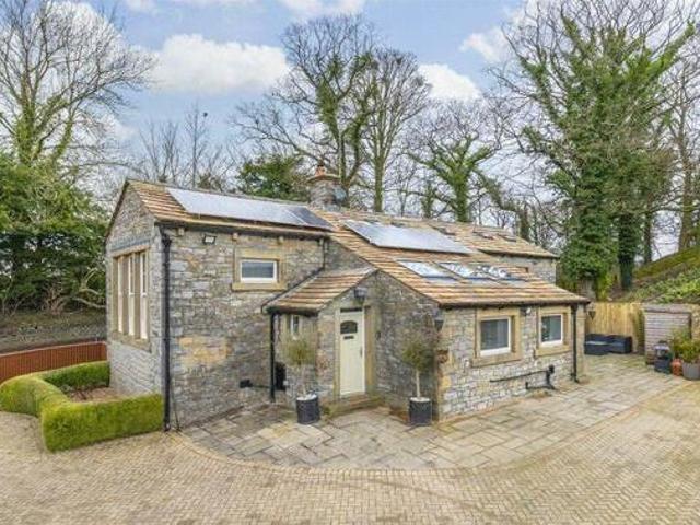 House for sale in Skipton, North Yorkshire