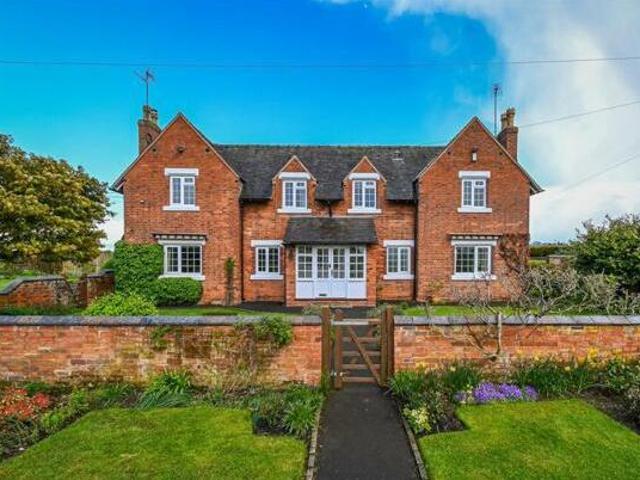 House for sale in City of London, Greater London