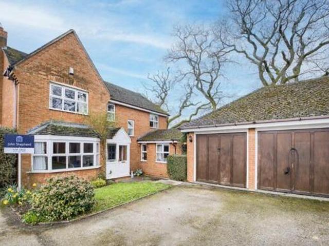 House for sale in Dickens Heath, West Midlands