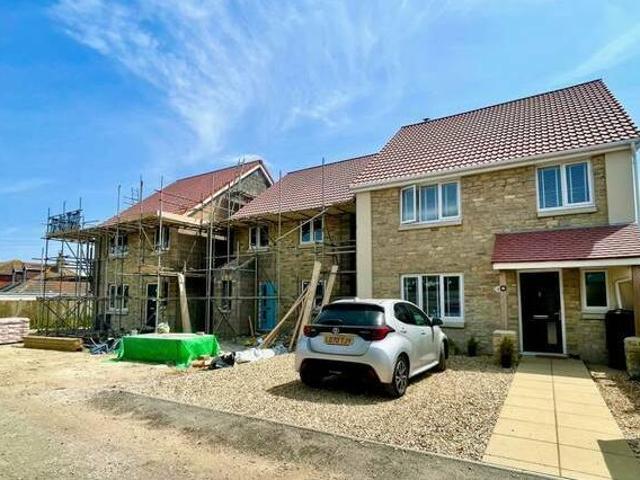 House for rent in Lyons, Greater London