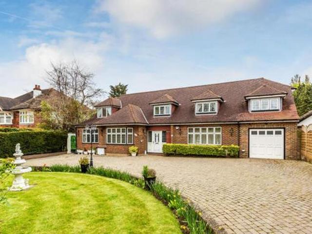House for sale in Surrey