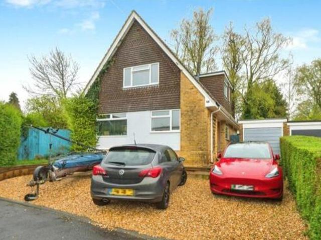 House for sale in Barton Stacey, Hampshire