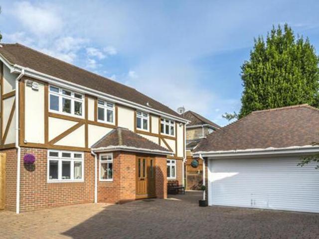 House for sale in Chilworth Old Village, Test Valley