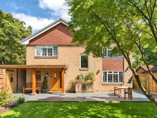 House for sale in Barton Stacey, Hampshire