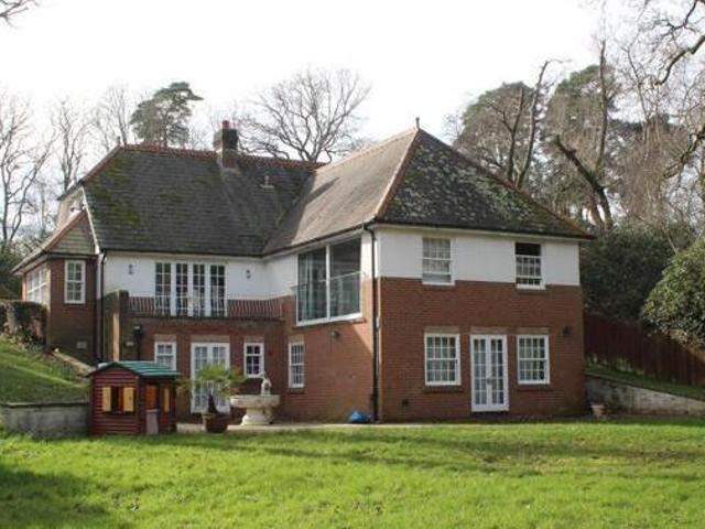 House for sale in Barton Stacey, Hampshire