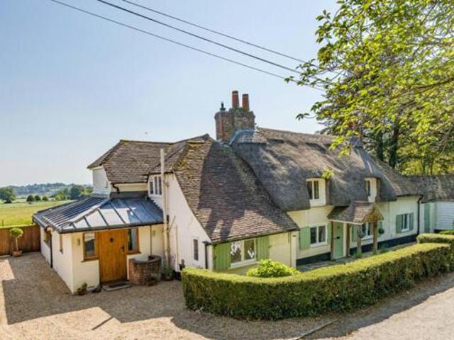 House for sale in Barton Stacey, Hampshire