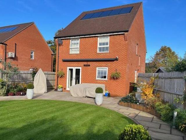 House for sale in Chilworth Old Village, Test Valley