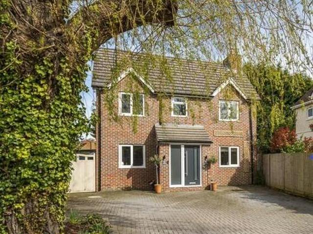 House for sale in Barton Stacey, Hampshire
