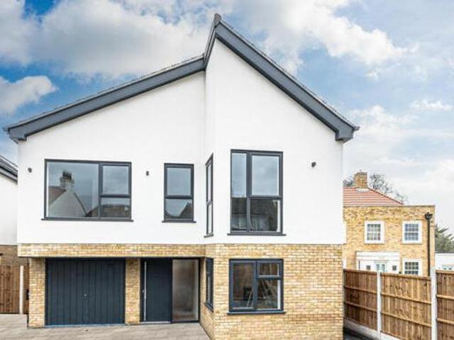 House for sale in Southend-on-sea