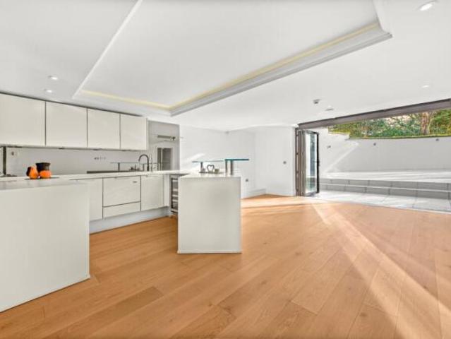Farm for sale in Hampstead, Greater London