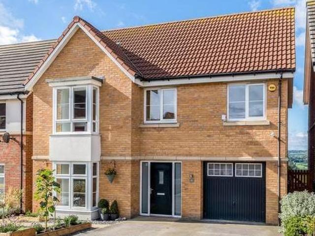 House for sale in Yorkshire And The Humber