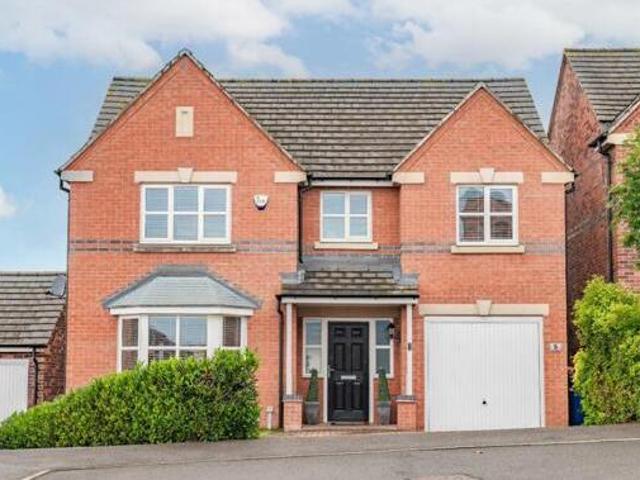 House for sale in Loundsley Green, East Midlands