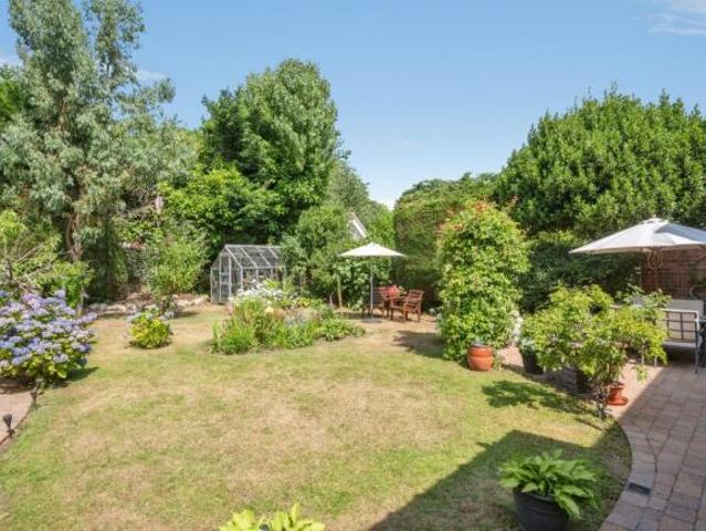 Farm for sale in Bessacarr, South Yorkshire