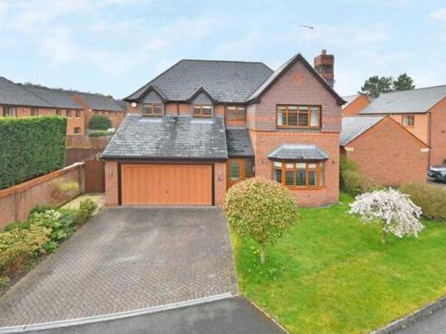House for sale in Kingsley Moor, Staffordshire