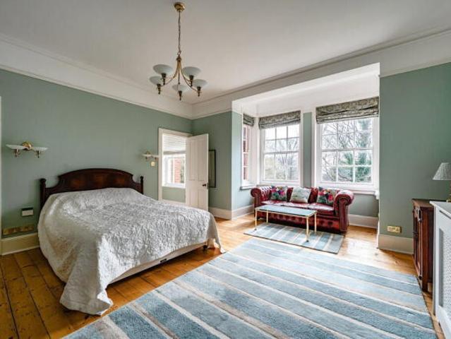 Farm for sale in Winchester, Hampshire