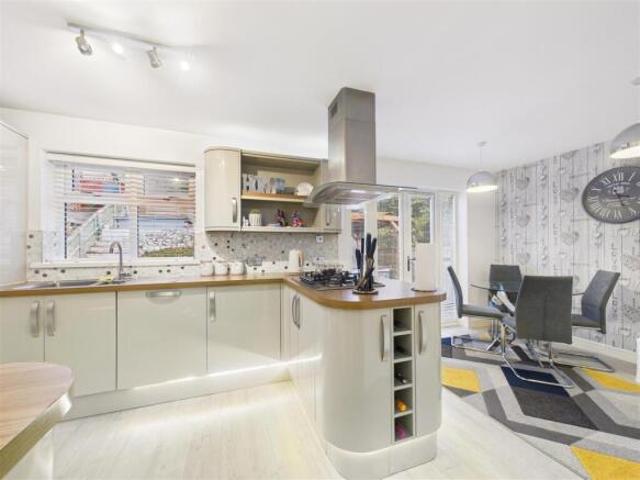 Farm for sale in Hessle, East Riding Of Yorkshire
