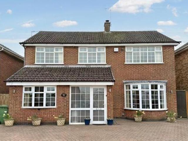 House for sale in Camp Hill, Warwickshire