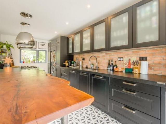 Farm for sale in St Albans, Five Acres