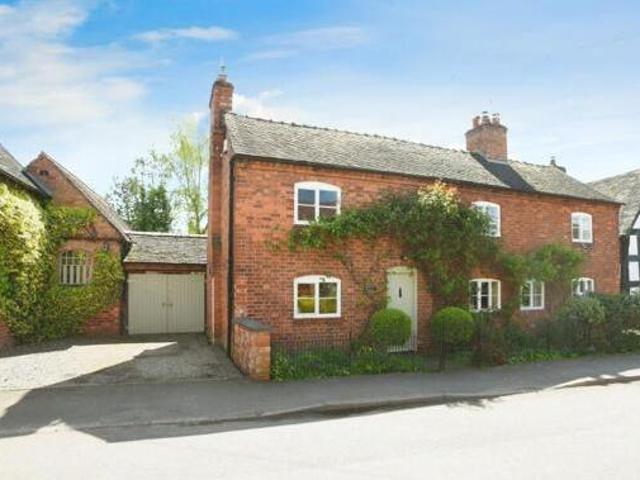 House for sale in Baswich, Staffordshire