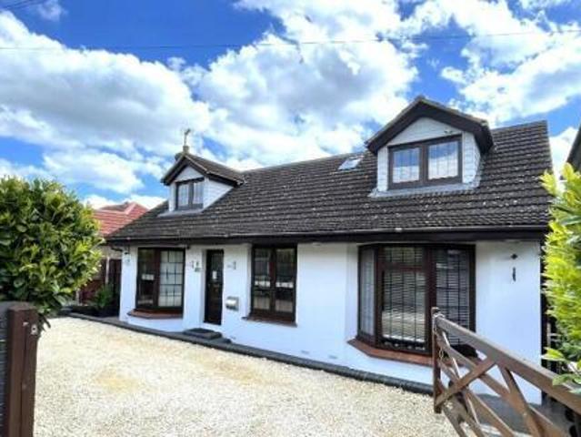 House for sale in Lyons, Greater London