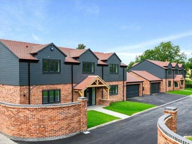 House for sale in Stanley