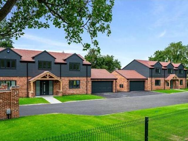 House for sale in Stanley