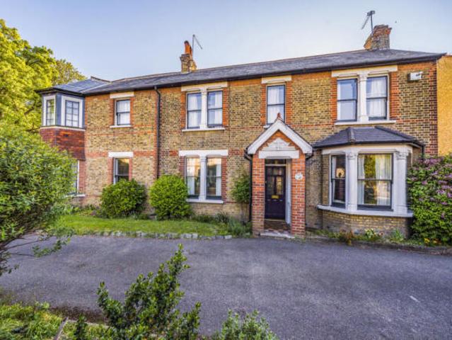 Farm for sale in London Borough of Bexley, Greater London