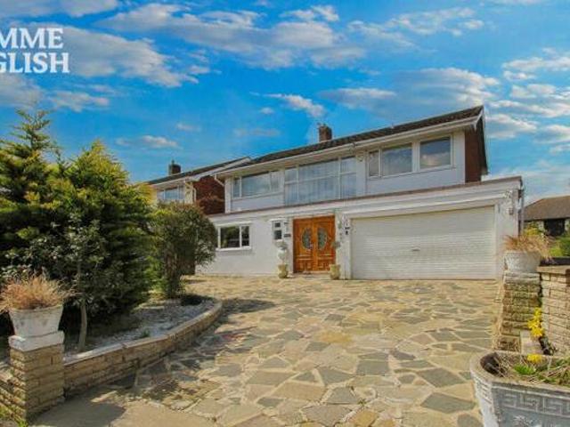 House for sale in Bowers Gifford and North Benfleet, Bowers Gifford