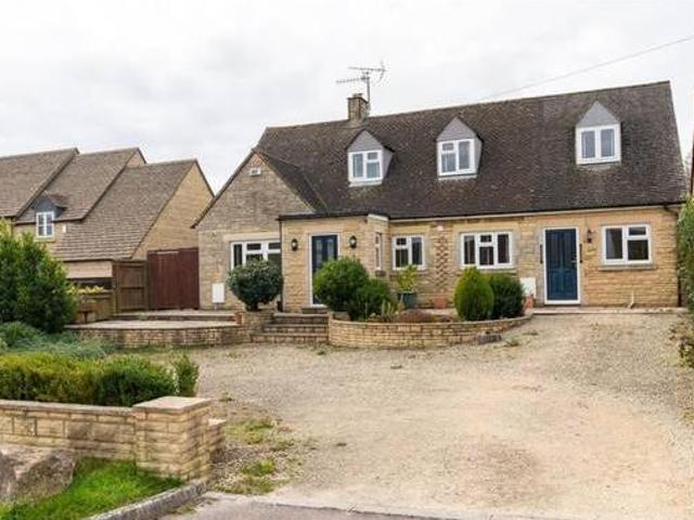 House for sale in Gloucestershire