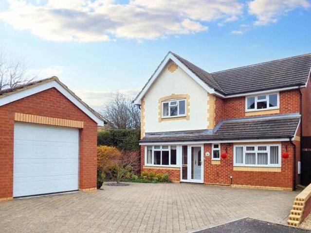 House for sale in Chells Manor, Stevenage
