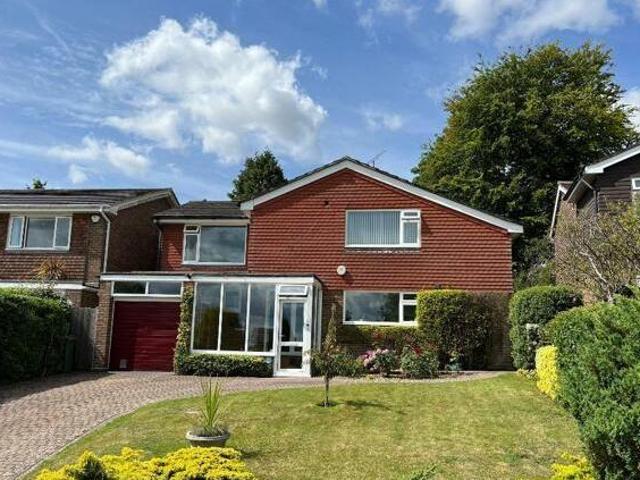 House for sale in Horsham, West Sussex