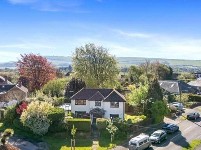 House for sale in Horsham, West Sussex