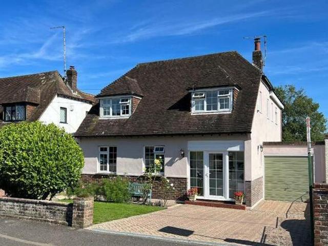 House for sale in Horsham, West Sussex