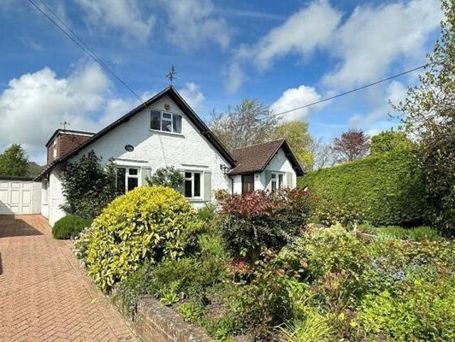 House for sale in Horsham, West Sussex