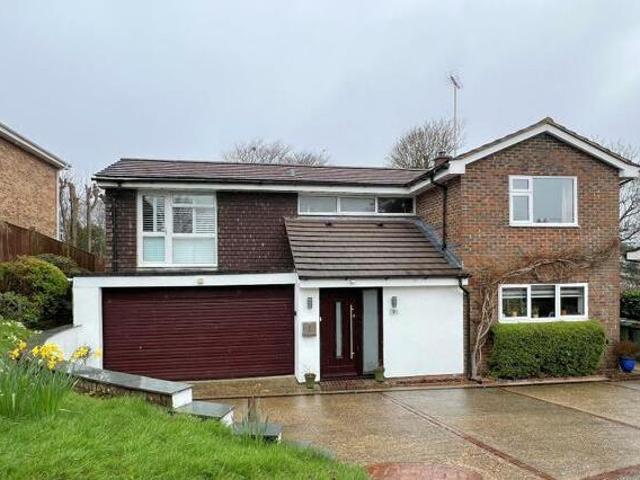 House for sale in Horsham, West Sussex