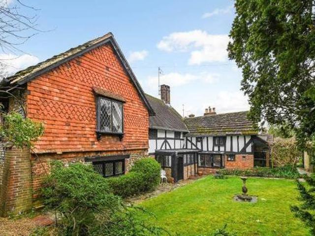 House for sale in Horsham, West Sussex