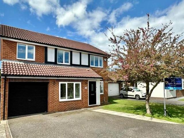 House for sale in Lyons, Greater London